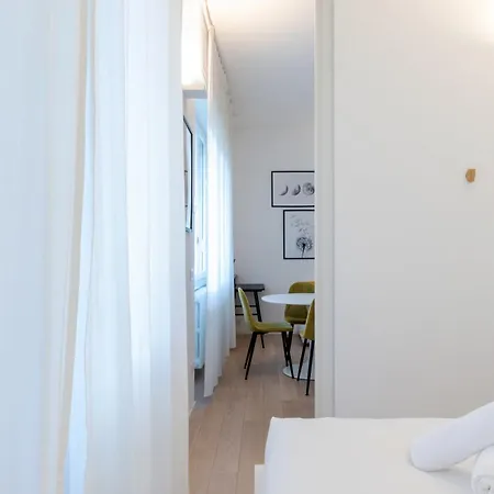 Navigli Porta Genova Eleganza E Comfort Nel Cuore Di Apartamento