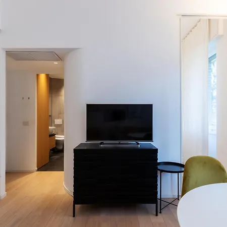 Navigli Porta Genova Eleganza E Comfort Nel Cuore Di Apartment *
